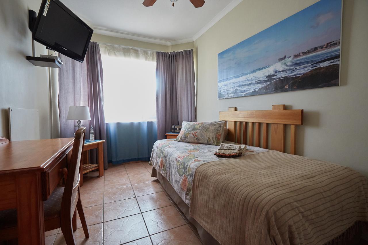 African Kwela Guest House 温特和克 外观 照片