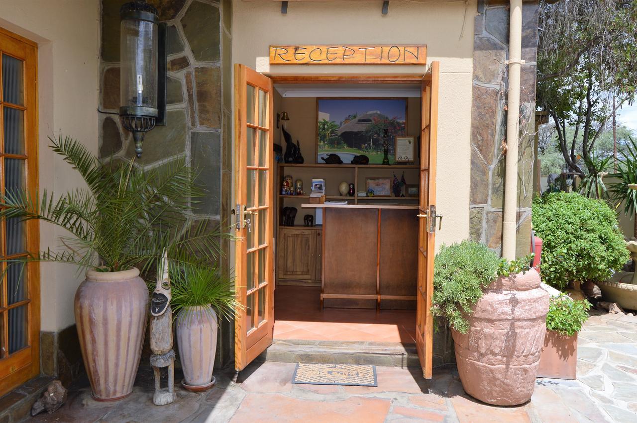 African Kwela Guest House 温特和克 外观 照片